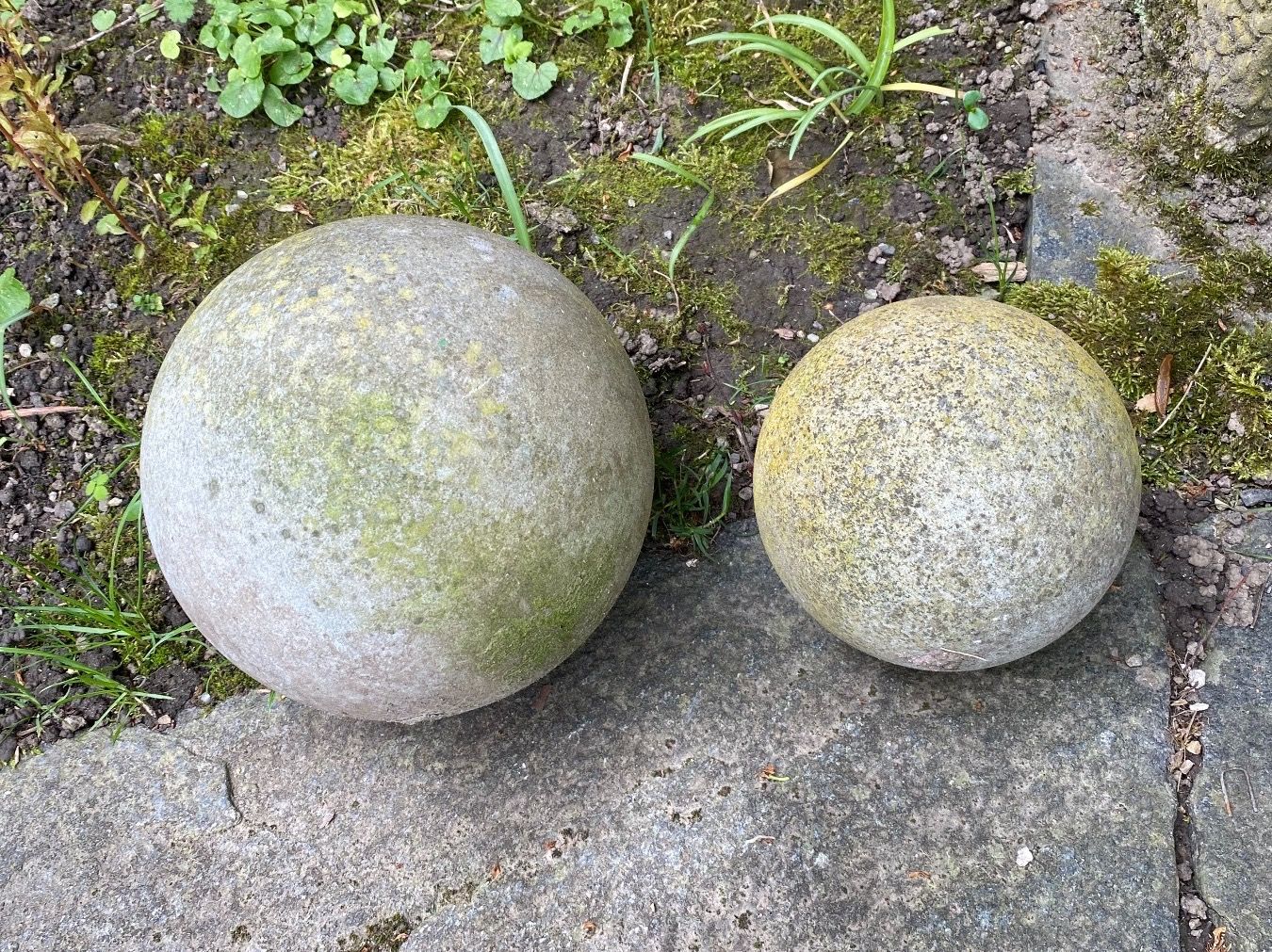 Steine & Dachziegeln: Sandstein Kugel 17cm Durchmesser – Gebraucht aus Wallisellen von skorpion-11