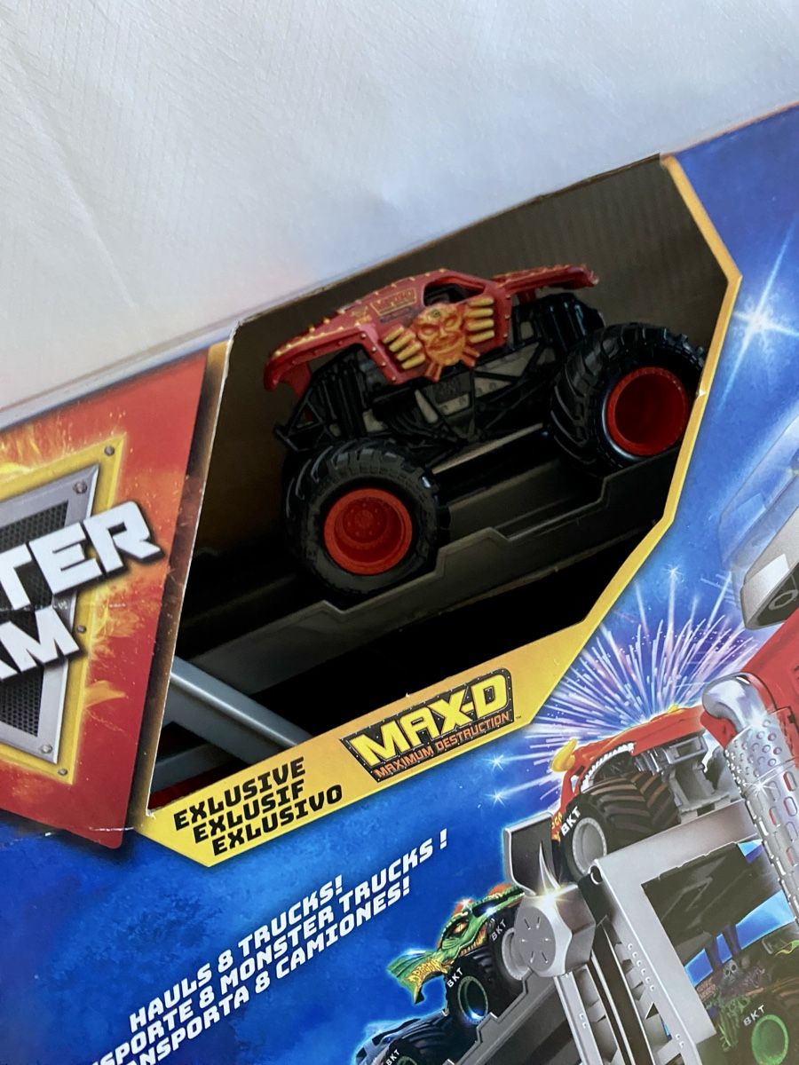 Monster Jam Launch N' Go Hauler, mit exklusiven Max-D Truck (Neu und ...