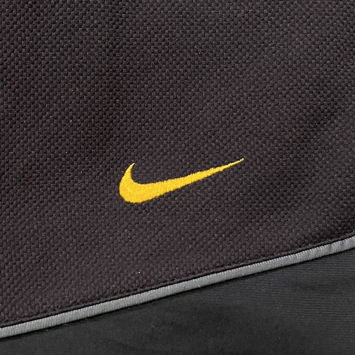 Nike Giacche: Vintage Nike Zip-up Jacket (M) – Usato da Chamoson venduto da Sapoloshop 1