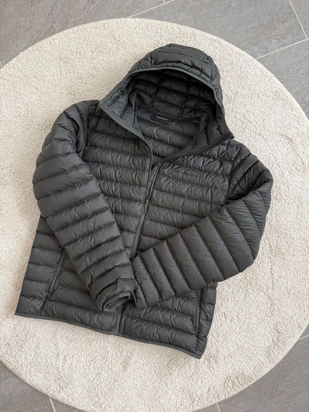 Peak Performance Giacche: Peak Performance Down Liner Hood Jacket, Gr. XXL, neu – Nuovo (secondo la descrizione) da Mönchaltorf venduto da lunitsch 2