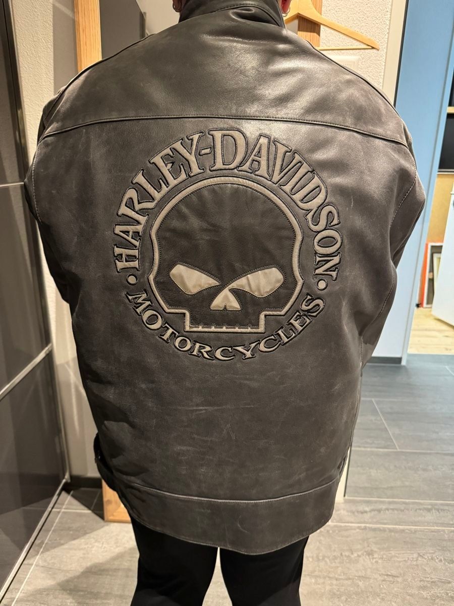 Harley-Davidson Jacken: Lederjacke Harley Davidson – Gebraucht aus Oberdiessbach von andre_lorenzetti 1