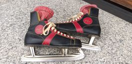 Vintage Schlittschuhe