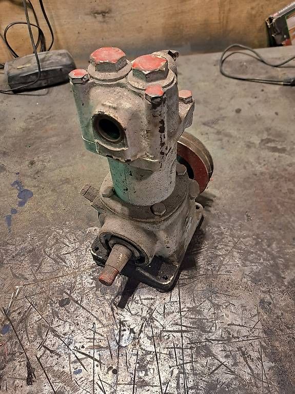 Compressori: Compressore aria per veicoli – Usato da Giornico venduto da JonasC. 1