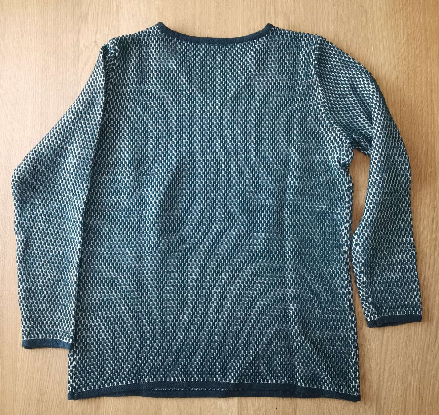 Maglioni & Felpe: Grüner Pullover – Usato da Zug venduto da WickiPanda 1