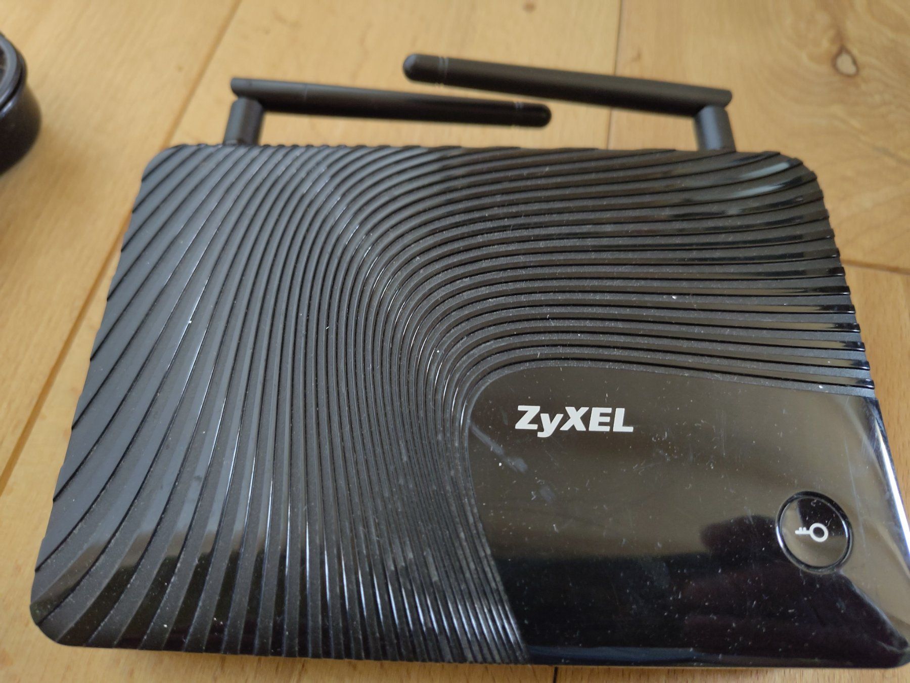 Zyxel Modem & Router: ZyXel – Usato da Dornach venduto da Chrigus73