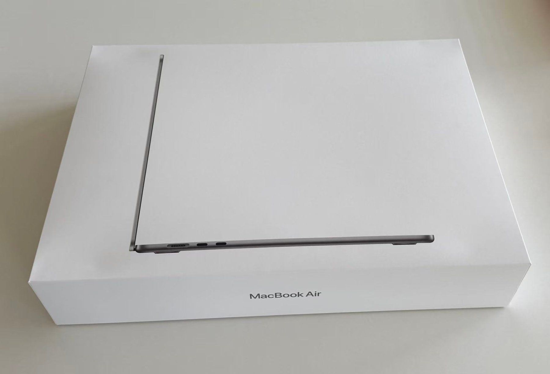 Apple Notebook: MacBook Air 15.3"  M3 8GB – Usato da Thun venduto da SwissHighlights 2