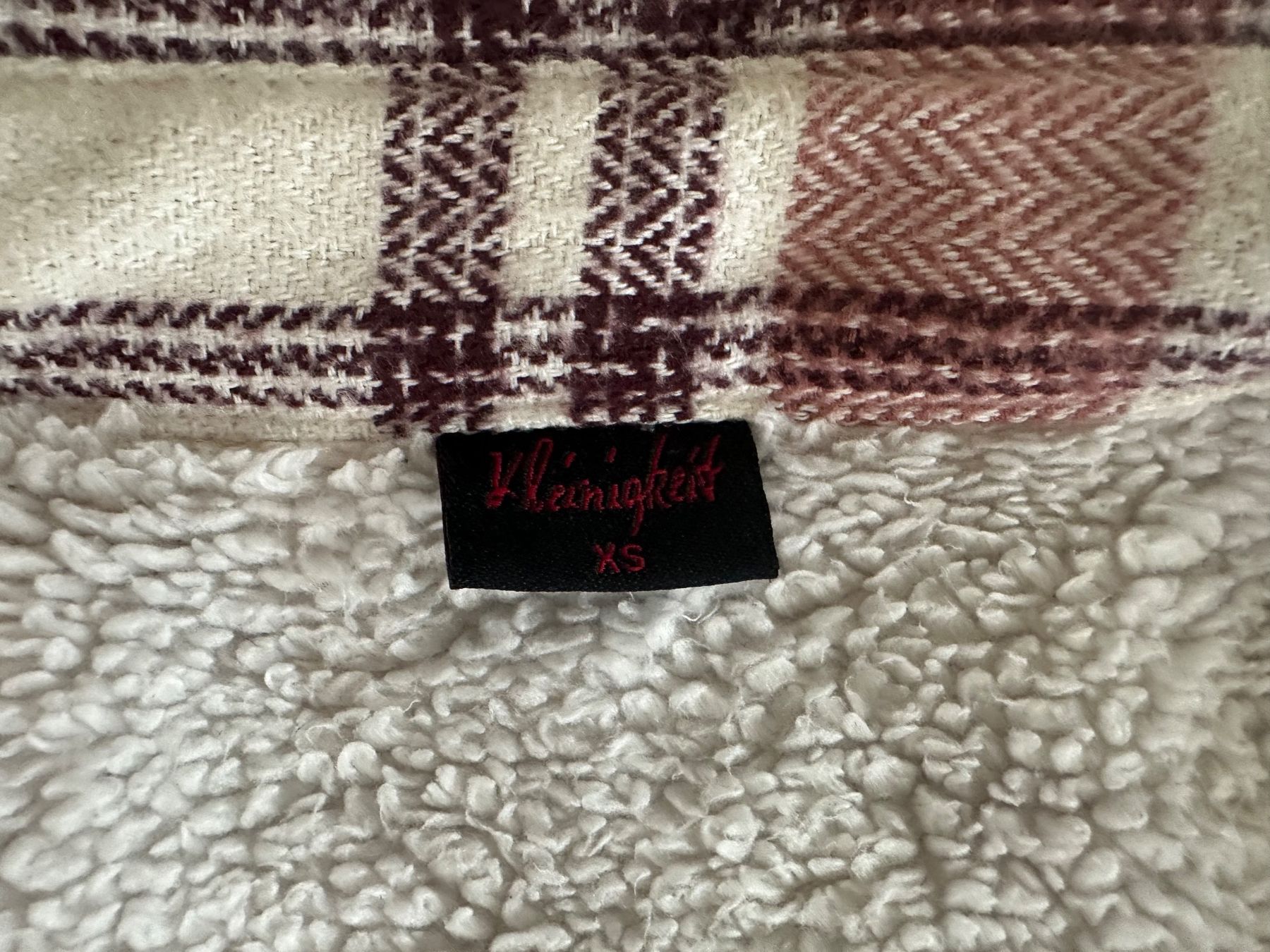Giacche: Warme Jacke von 'Kleinigkeit' – Usato da Dierikon venduto da Butcherboy 2