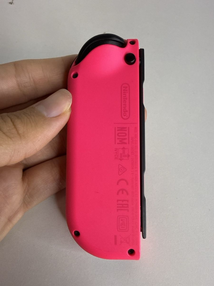 Nintendo Controller: Nintendo Switch Joy-Con - pink – Usato da Ehrendingen venduto da bubulence 1