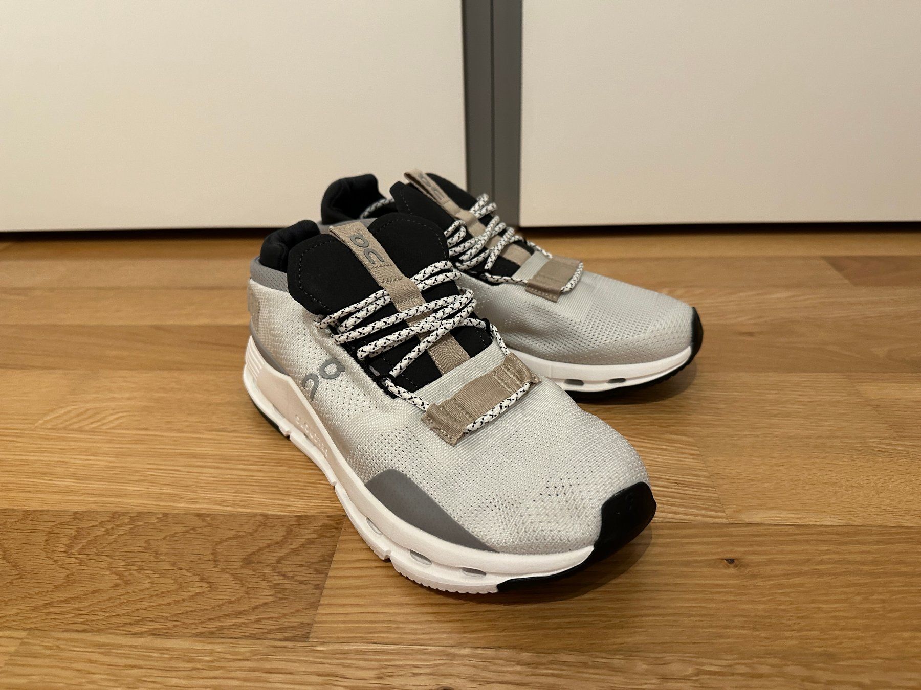 On Scarpe da uomo: On Cloud Schuhe Grösse 40 – Nuovo (secondo la descrizione) da Alpnach-Dorf venduto da Skai0 2