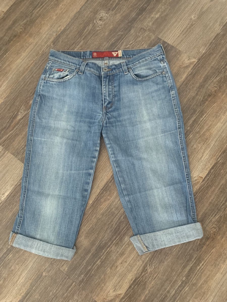 Guess Jeans: Guess-Jeans – D'occasion à Emmen par Bgucci_girl 1