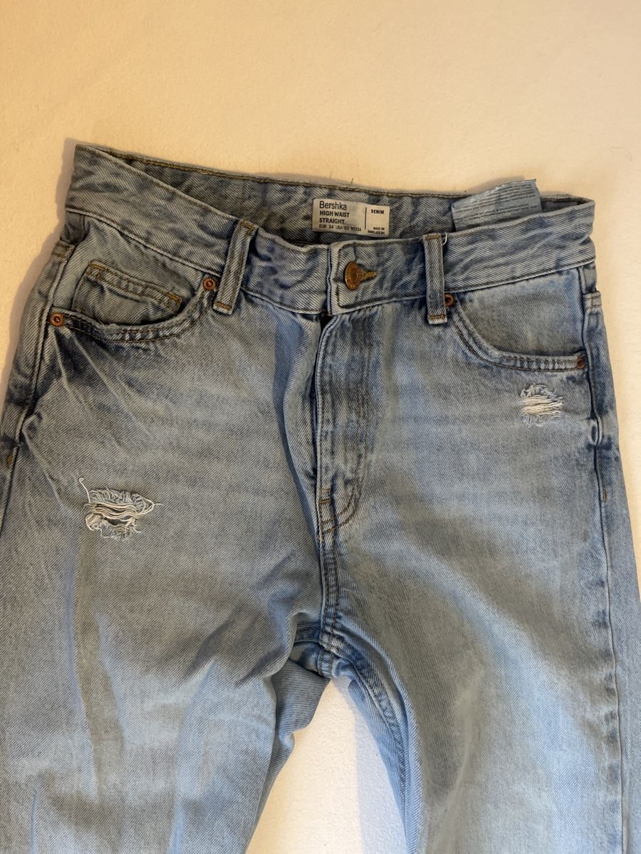 Bershka Jeans: Bershka jeans gr 34 blau – Gebraucht aus Adligenswil von Phoenix2017 1