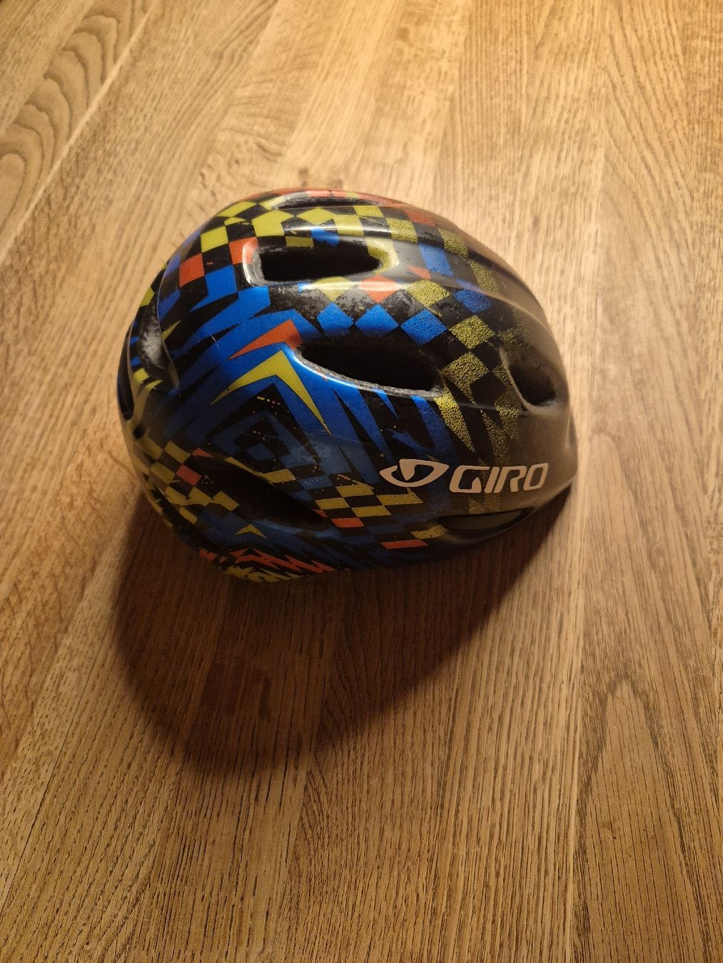 Velos: Kinder Velohelm Giro xs – Gebraucht aus Valens von Limaj