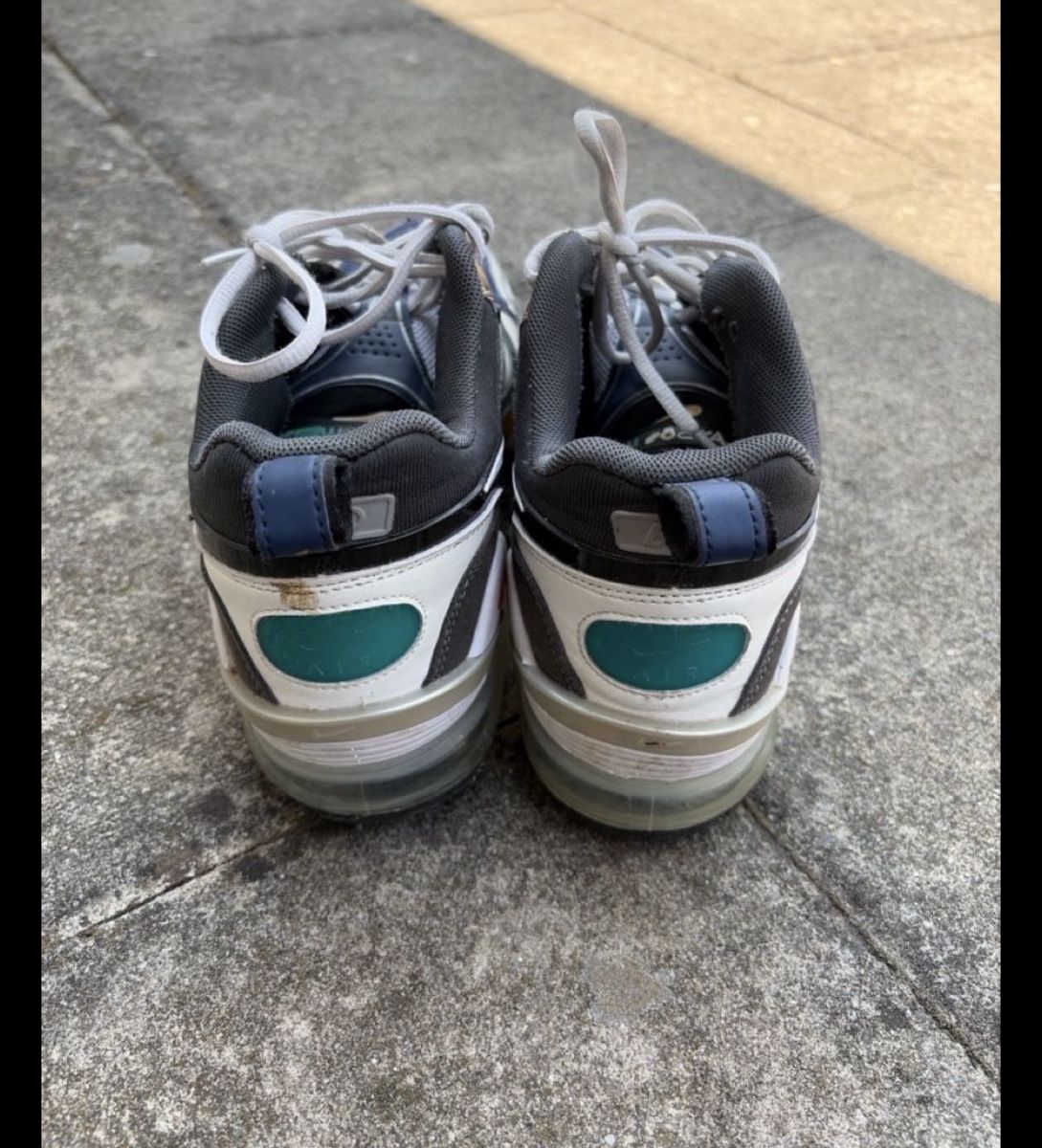 Nike Scarpe da uomo: Nike Turnschuhe Grösse 43 gebraucht – Usato da Opfershofen TG venduto da dan_nxk8 1