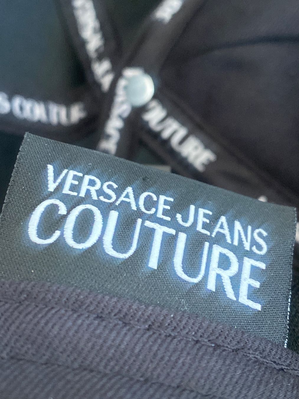 Copricapi, berretti & cappellini: Cappello Versace – Usato da Buchs ZH venduto da Micki1982 4