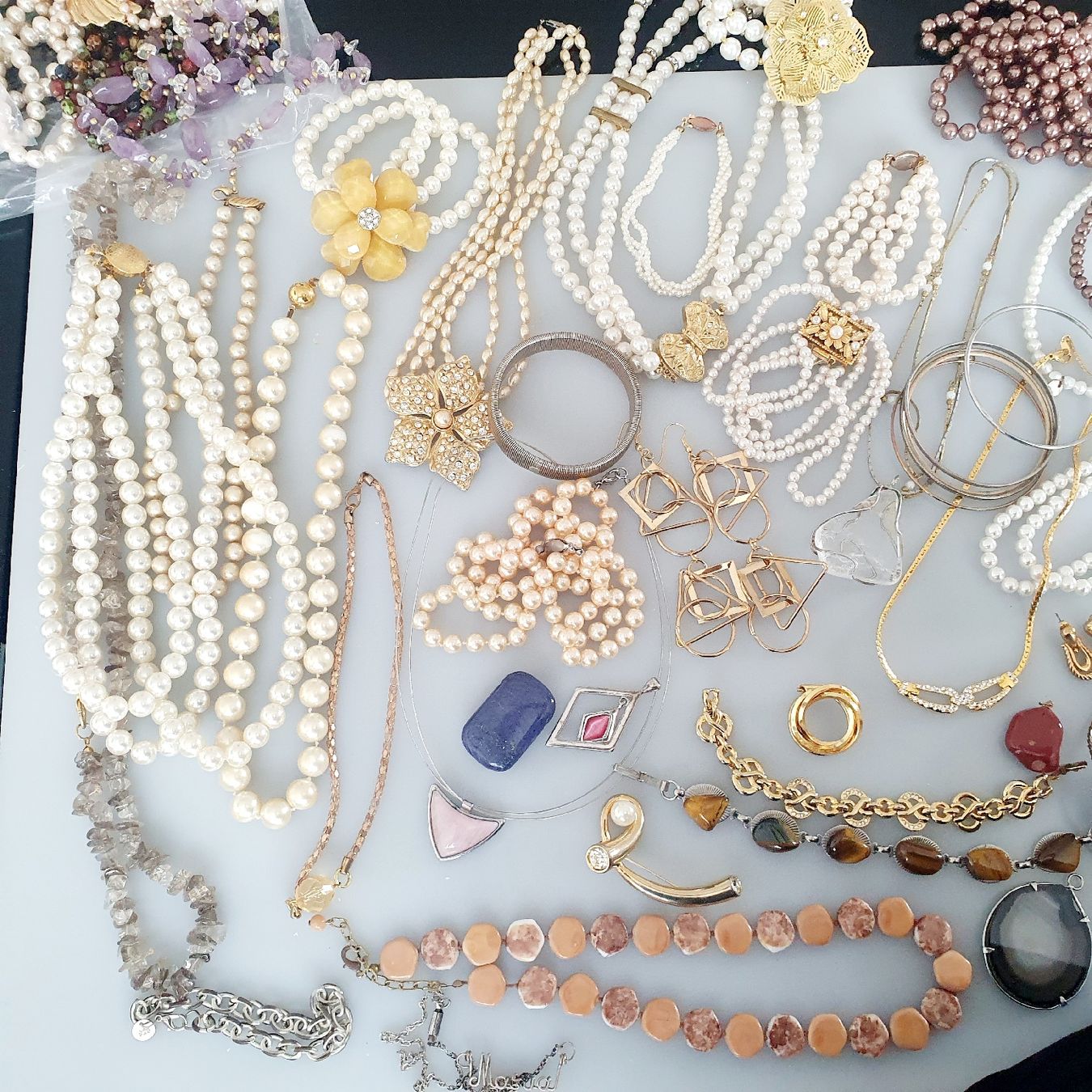 Sonstiger Schmuck: Schmuck Konvolut Modeschmuck Perlen verschiedene Teile  – Gebraucht aus Kreuzlingen von Wunderkiste123 2