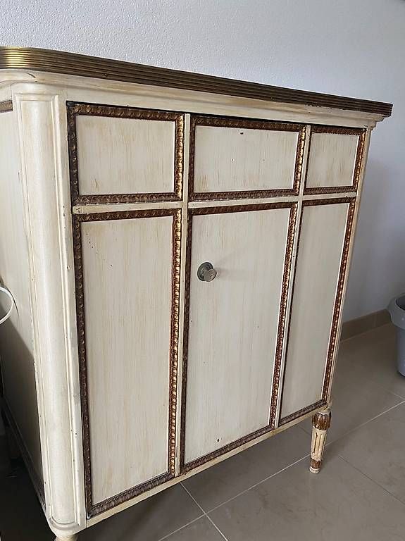 Kommoden: Schrank Kommode Vintage hellbeige – Gebraucht aus Arisdorf von Delfina010 1
