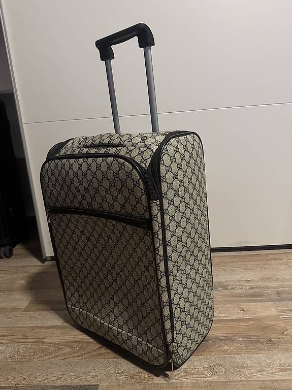Reisekoffer: HANDGEPÄCK KOFFER – Gebraucht aus Luzern von VStore