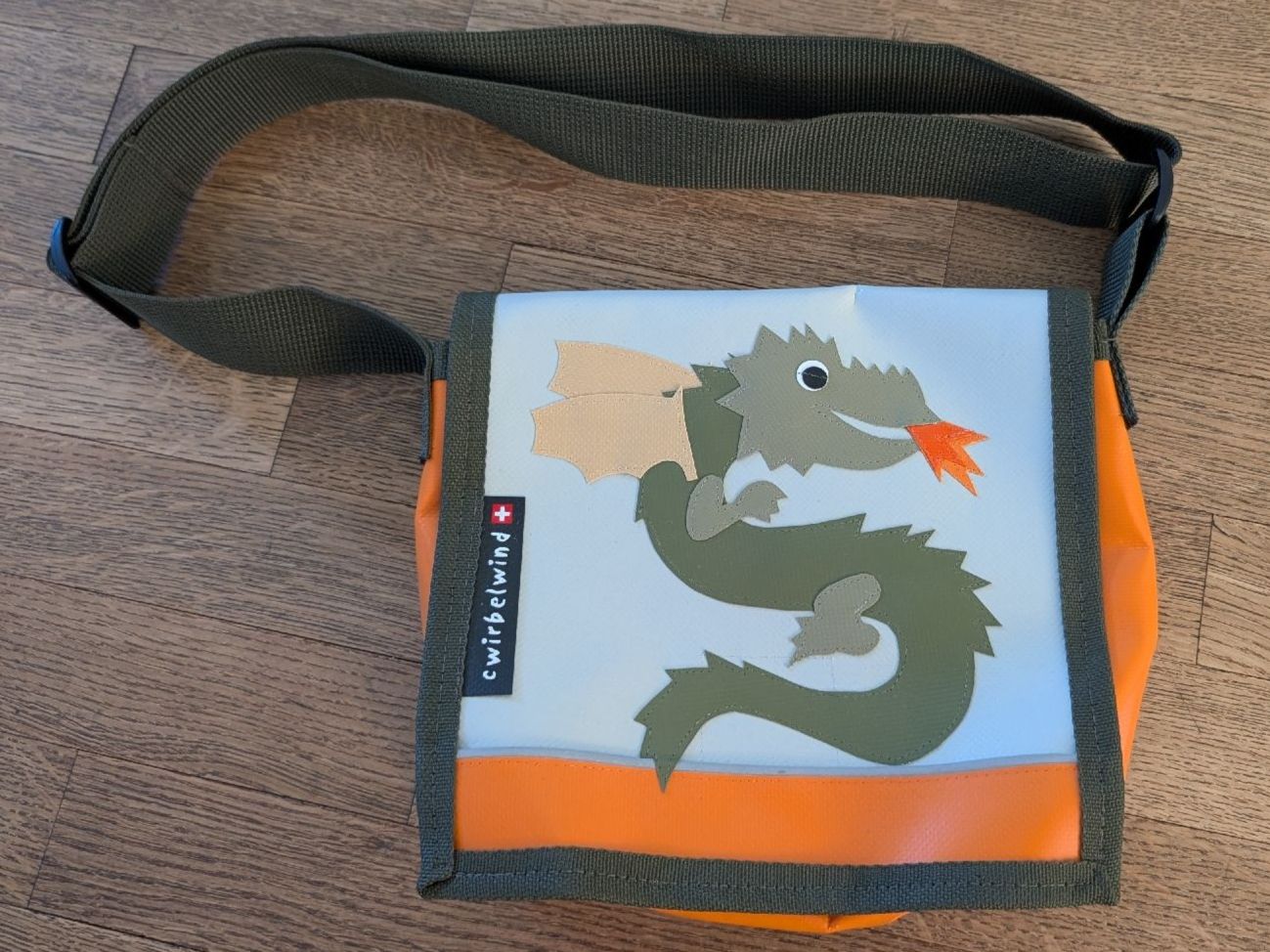 Borse & Zaini: Kindergartentasche Drache cwirbelwind (neuwertig) – Nuovo (secondo la descrizione) da Münsingen venduto da Mplaneteer