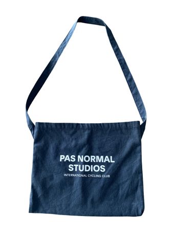 Pas Normal Studios Musette