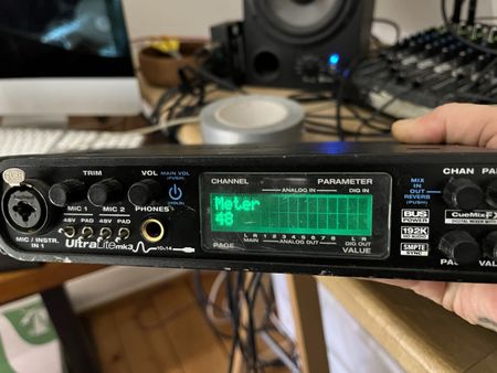 Motu ultralite mk3 (firewire)  10x14 channel audio interface