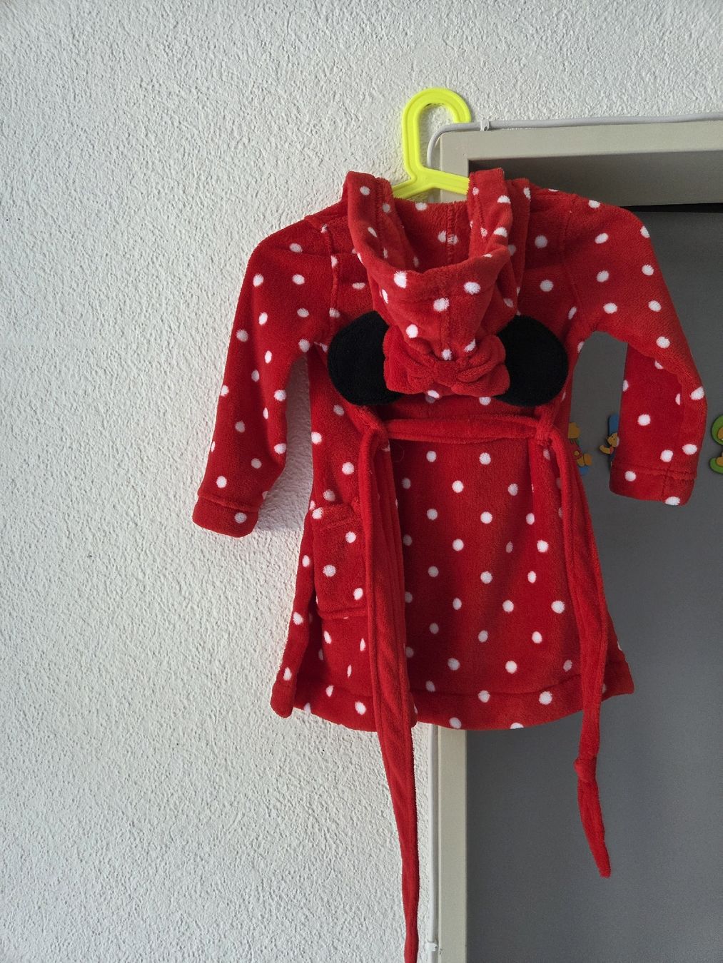 Accappatoi: Bademantel Mickey Mouse Grösse 98/104 – Usato da Aarburg venduto da augenschmaus8 1