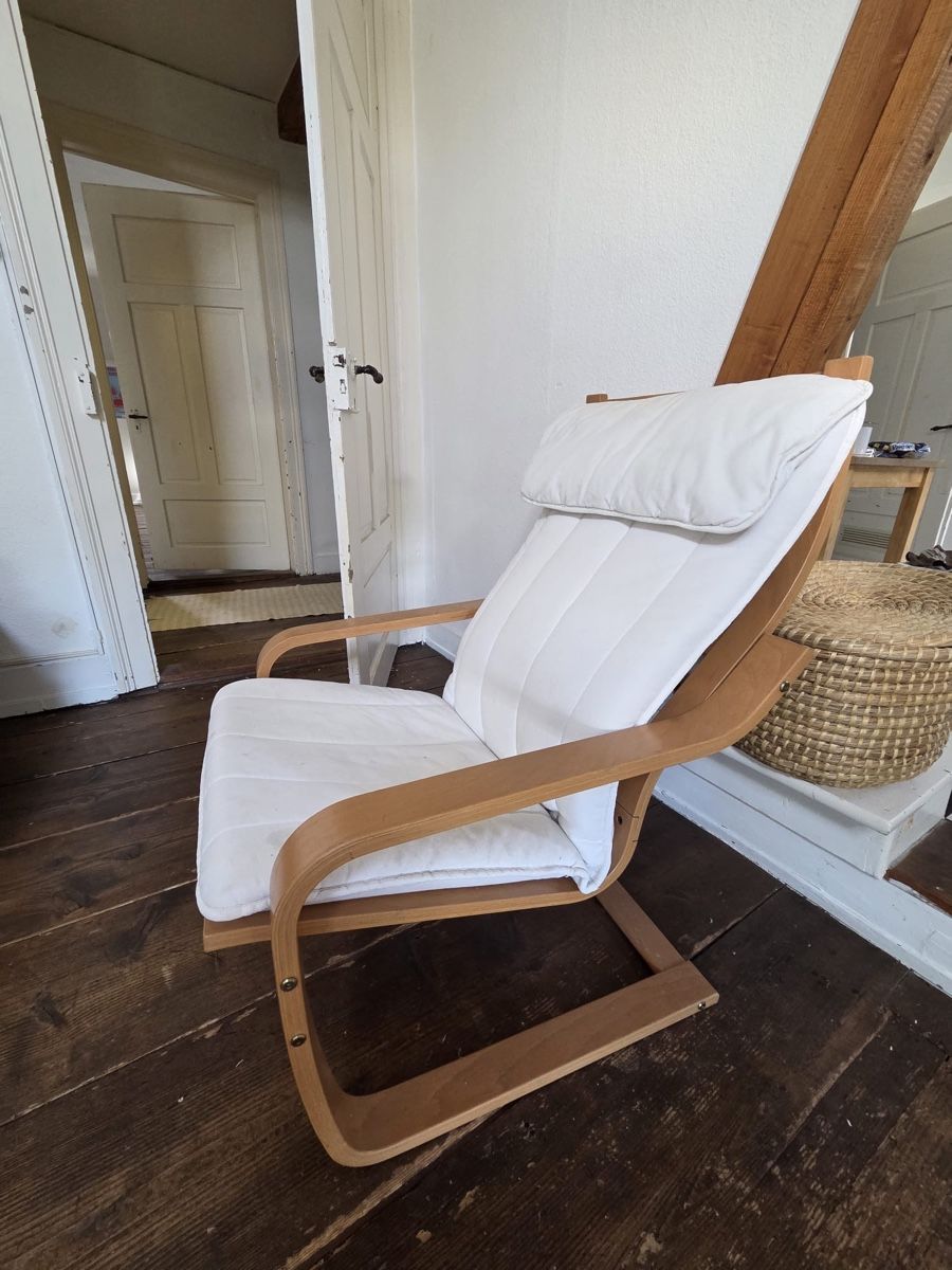 Ikea Poltrone: Bequemer Sessel von IKEA – Usato da Zürich venduto da jasmin.blue 1