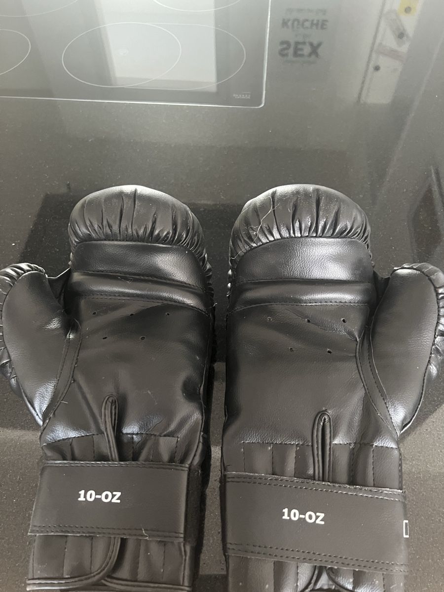 Guanti & manicotti: Boxhandschuhe, Hammer – Usato da Schöftland venduto da mamajasima5 1