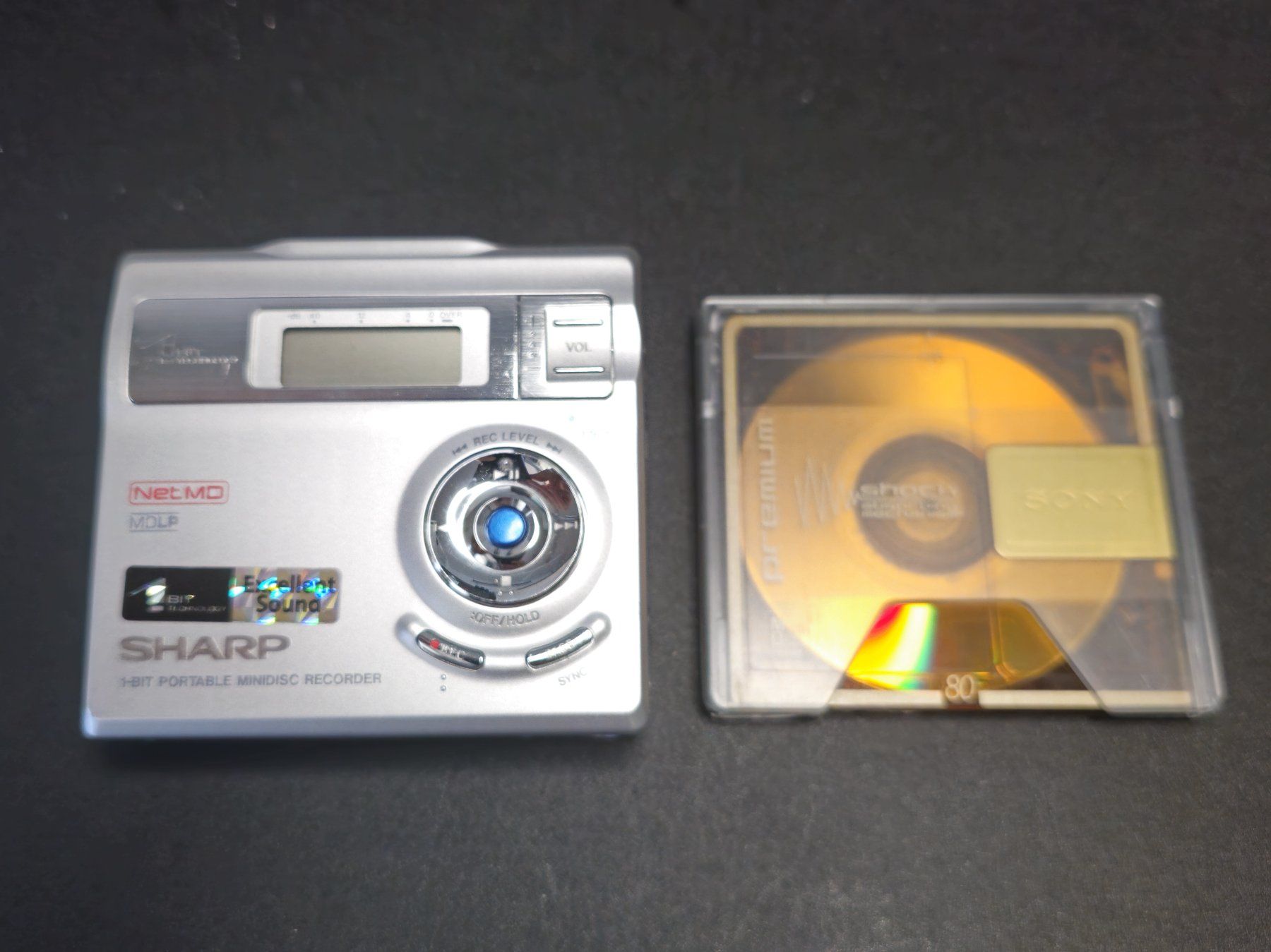 Minidisc: (RARE) Sharp IM-DR 410 H + MD80min. – Usato da St. Gallen venduto da Cat_s