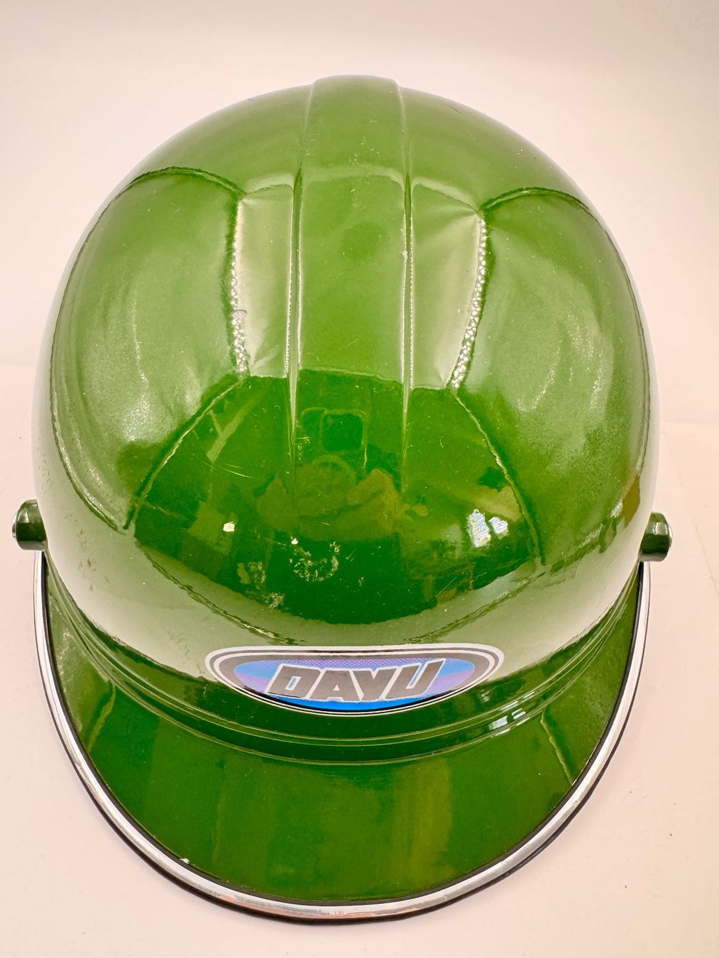 Helme & Visiere: Dayu Helm defekt – Gebraucht aus Hermetschwil-Staffeln von Mobile2013
