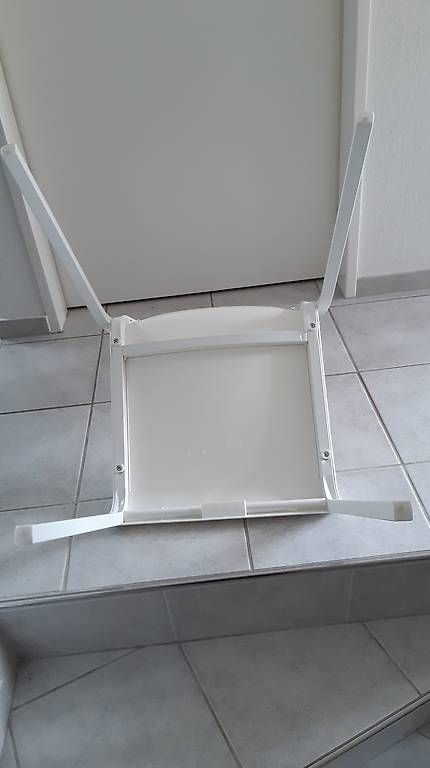 Ikea Sedie: 6 weisse Stühle, IKEA – Usato da Aarburg venduto da gentile3 1