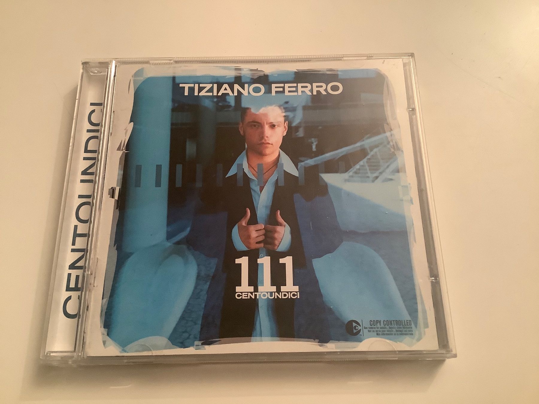 CD: Tiziano Ferro / 111 Centoundici / 2003 – Usato da Dübendorf venduto da Shreck