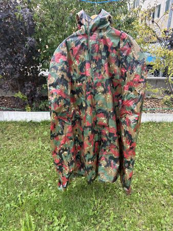 1990 Swiss army Parka 