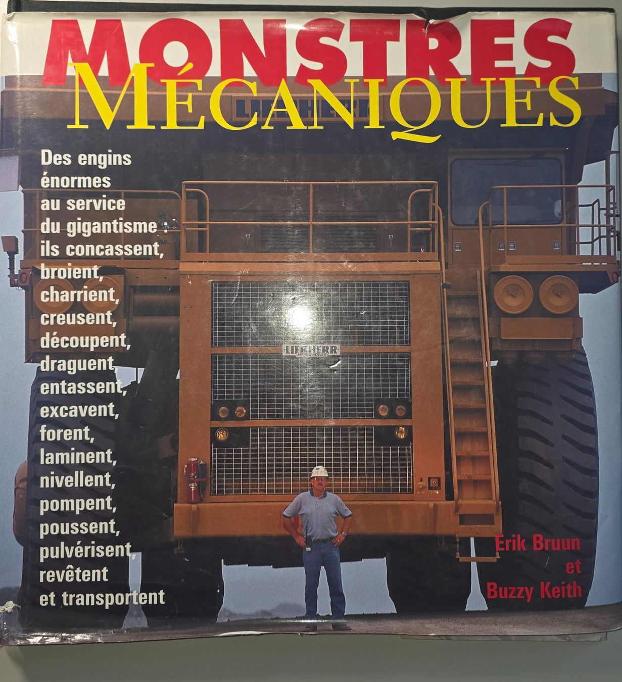 Livres: Livre monstres mécaniques – D'occasion à Bevaix par Tuckers