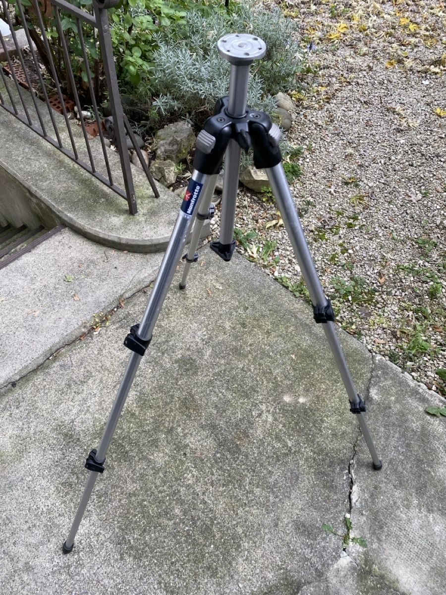 Manfrotto Treppiedi & Teste: Manfrotto Stativ, Tripod 190 CL – Usato da Basel venduto da e-mercator 1