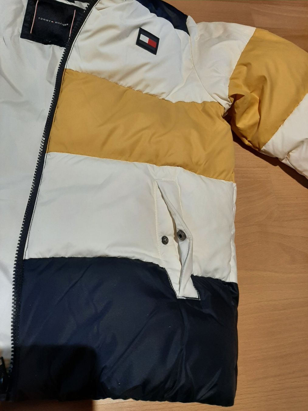Tommy Hilfiger Giacche: Winterjacke Tom Hilfieger Gr.152 – Nuovo (secondo la descrizione) da Schwanden GL venduto da Andy-74 4