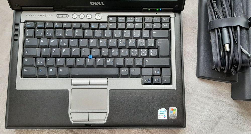 Dell Latitude D620 Windows XP & OFFICE 2007, Serial - RS-232 (Gebraucht ...