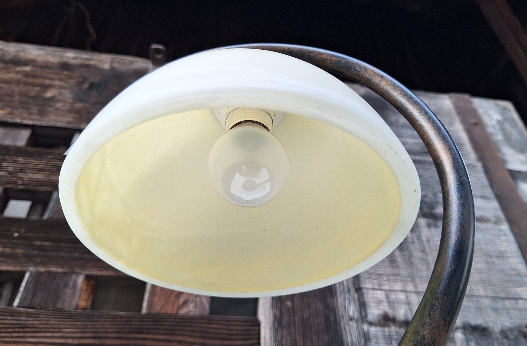 Lampade: Vintage Tischlampe, Nachttischlampe – Usato da Weinfelden venduto da JoeBaer 2