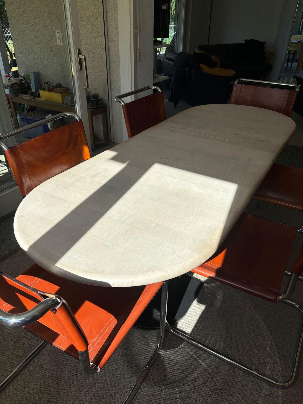 Tische: Schöner Holztisch mit 6 Designerstühlen – Gebraucht aus Rotkreuz von uszn 1