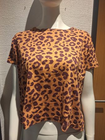 Cooles Sommer-Shirt mit Leo-Print, Gr. S, top Zustand