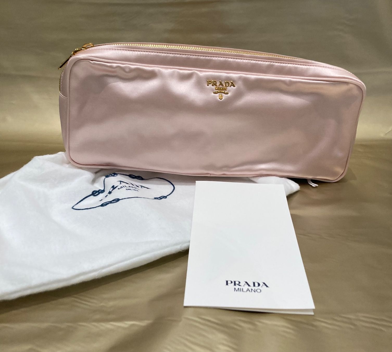 Prada Custodie per cosmetici: Prada bag make up (NEW) – Nuovo e nell'imballaggio originale da Paradiso venduto da Kayakara