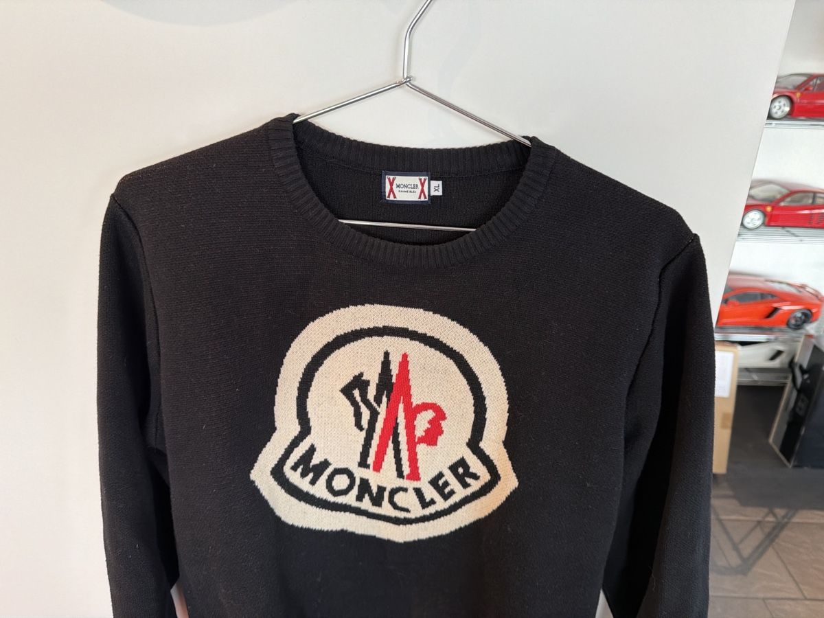 Moncler Maglioni & Felpe: schöner Moncler Pullover - Grösse XL (M) – Usato da Wolfwil venduto da Rolex1 1