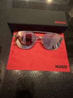 Lunettes de soleil Hugo Boss rondes argenté bon état