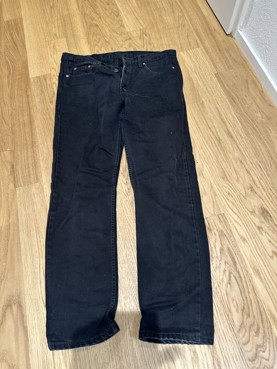 Levi's Jeans: Levi’s 33/32 – Gebraucht aus Adligenswil von Pwe70