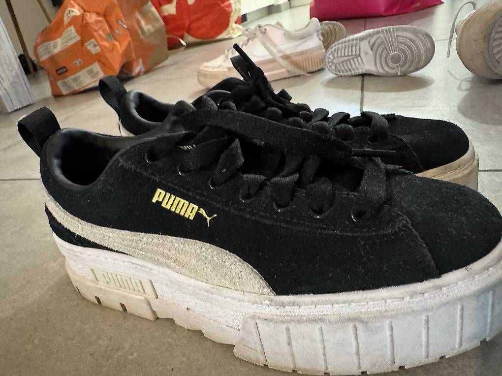 Scarpe da donna: PUMA e NIKE Scarpe numero 37 – Usato da Sementina venduto da Erica_leo 1