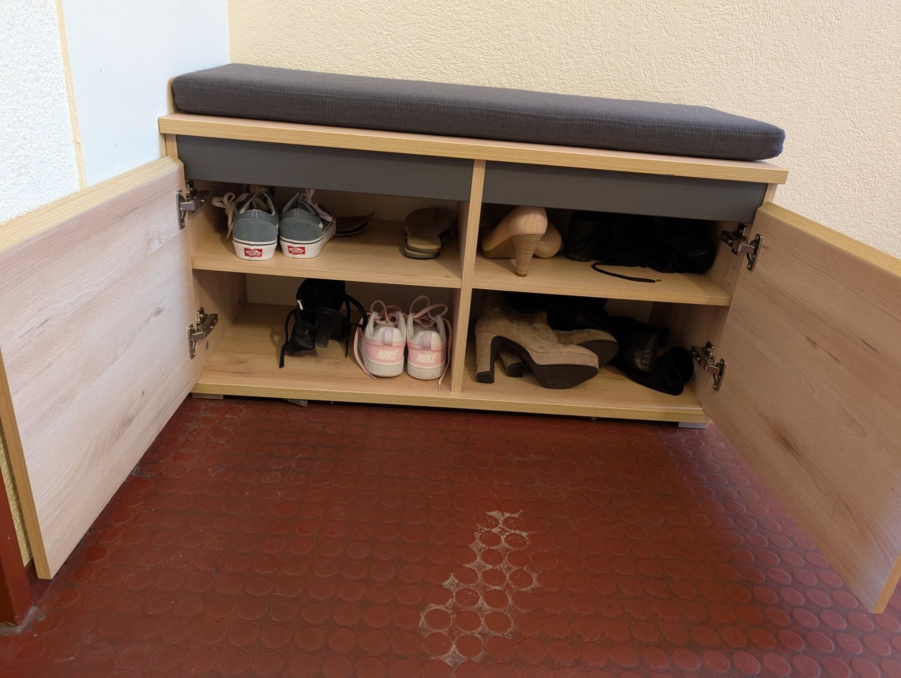 Schränke: Schuhschrank – Gebraucht aus Zürich von Raling 1
