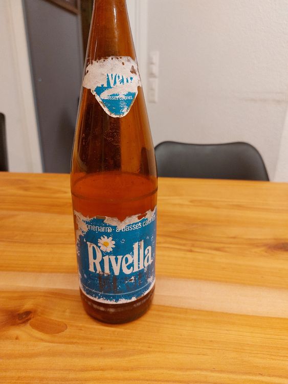 Alte Rivella Flasche 100cl von 1972 (Gebraucht) in Ganterschwil für CHF ...
