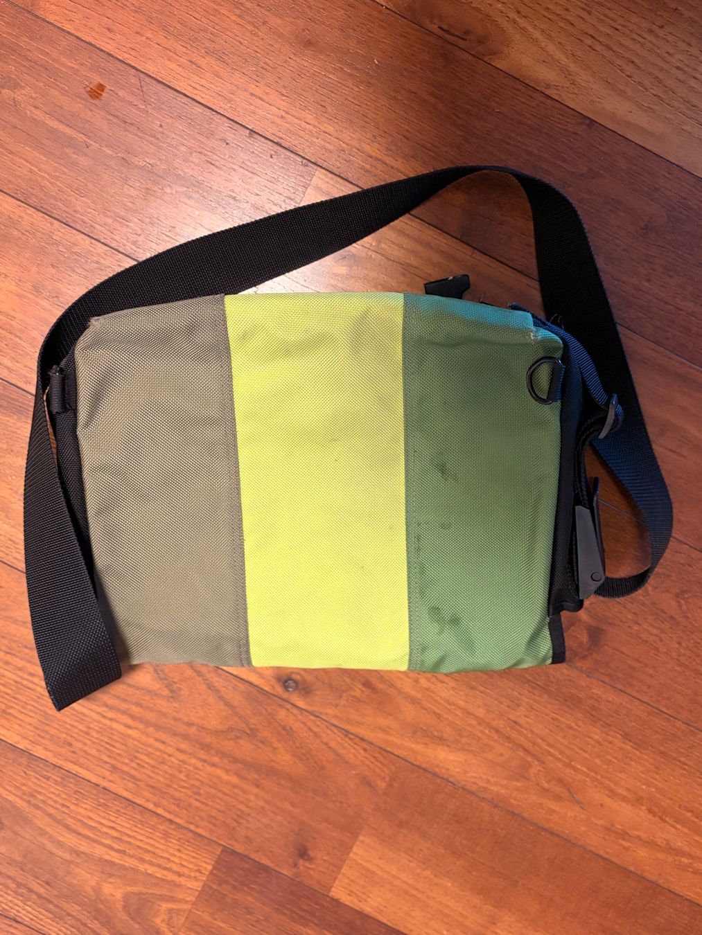 Timbuk2 Taschen: Timbuk2 Umhängetasche – Gebraucht aus Uster von KS-100 2
