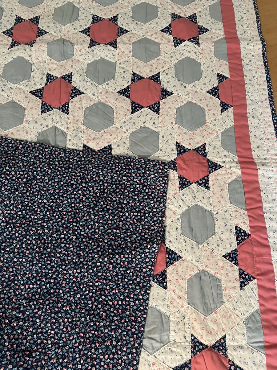 Decken: hübsche Quilt-Babydecke  – Gebraucht aus Bülach von Papagei7 1