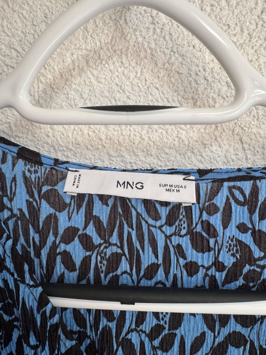 Mango Gonne: Rock Mango – Usato da Kerzers venduto da sydney04 1