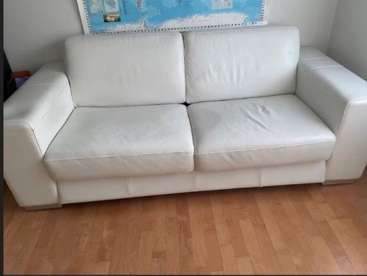Sofas: Leder Schlafsofa mit Matratze – Gebraucht aus Koblenz von FamAllen